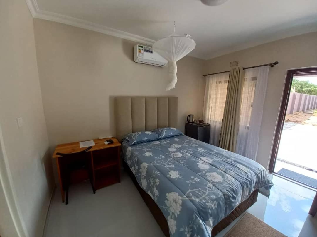 Kasuda Rooms - Cosy Self Contained Rooms Livingstone Exterior photo